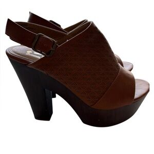 Report Brown Open Toe Cutout Chunky Block Platform Heels